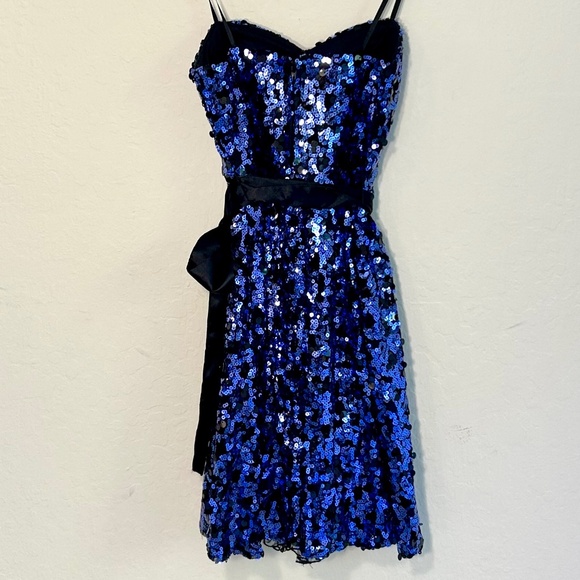WAY IN Navy Sequin Sweetheart Strapless Mini Dress Size 3 Juniors - Picture 2 of 5